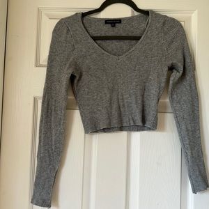 Kendall and Kylie cropped grey long sleeve